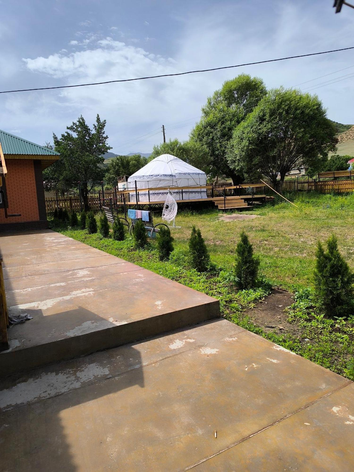 Kolsay Aisha Hotel Saty Kültér fotó
